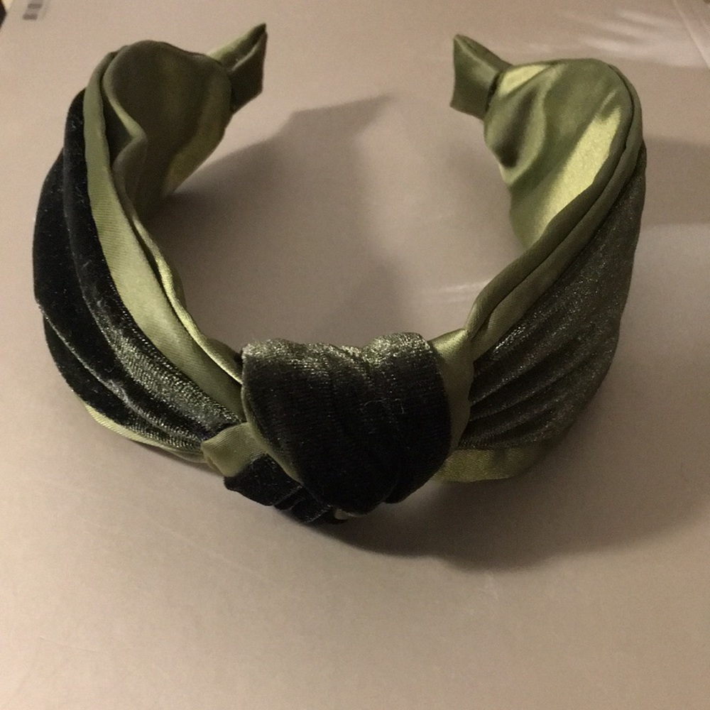 Brand new &otherstories velvet headband